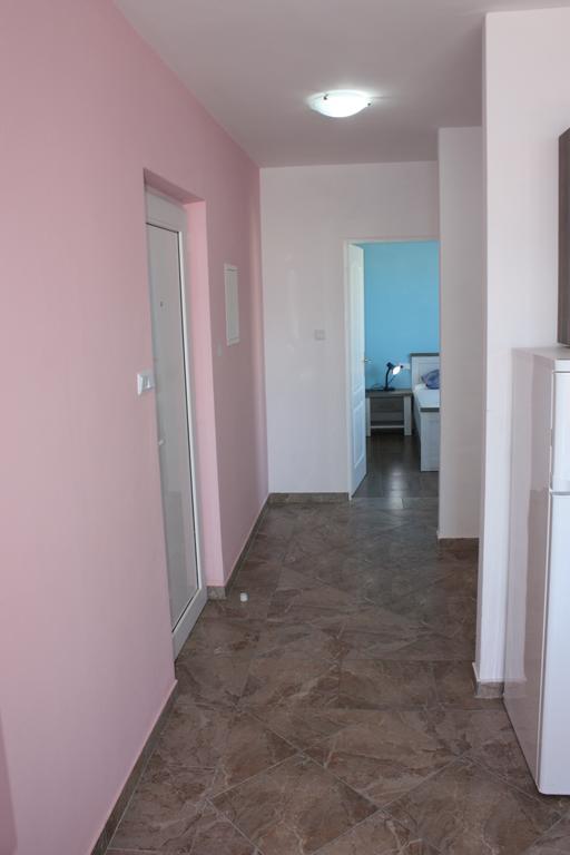 Apartments Ljubic Pag Town Bagian luar foto